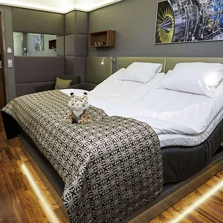 호텔 Comfort Xpress Helsinki Airport Terminal 반타