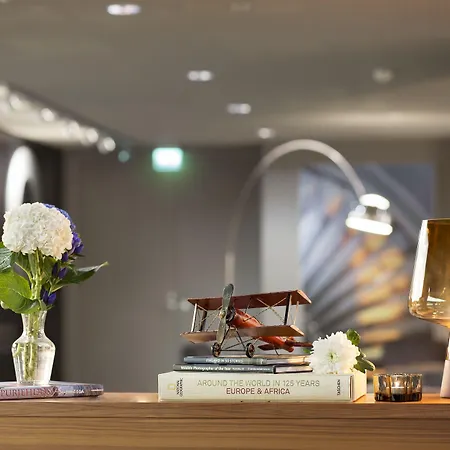 Comfort Xpress Helsinki Airport Terminal 3*