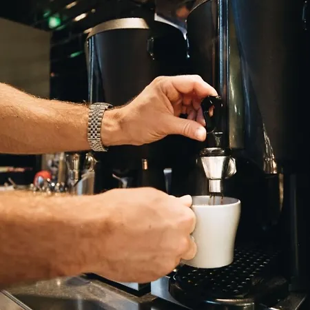 Comfort Xpress Helsinki Airport Terminal