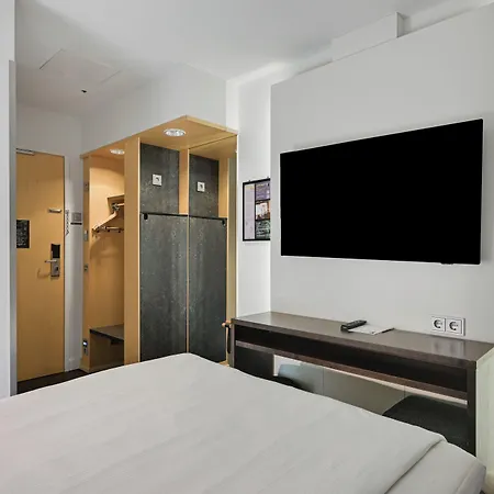 Comfort Xpress Helsinki Airport Terminal Hotell