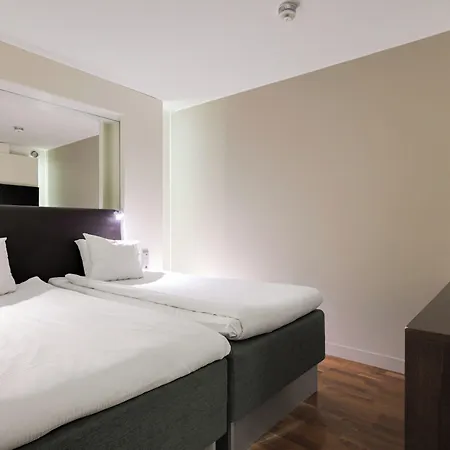 Comfort Xpress Helsinki Airport Terminal Hotel Vantaa