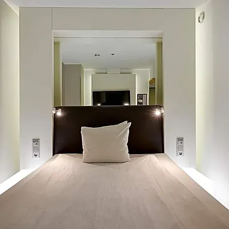Hotel Comfort Xpress Helsinki Airport Terminal