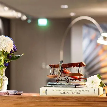 Comfort Xpress Helsinki Airport Terminal 3*