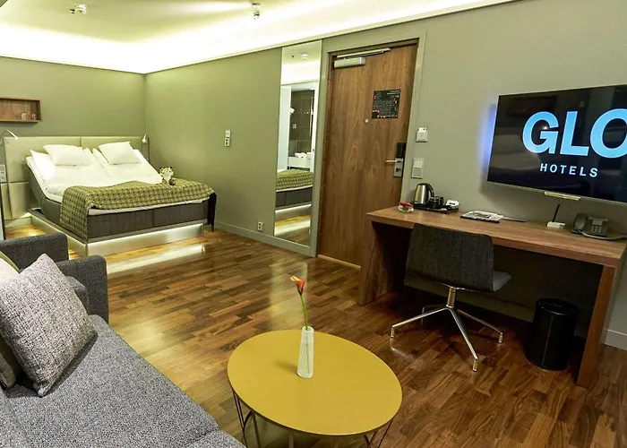 Comfort Xpress Helsinki Airport Terminal Отель 3*
