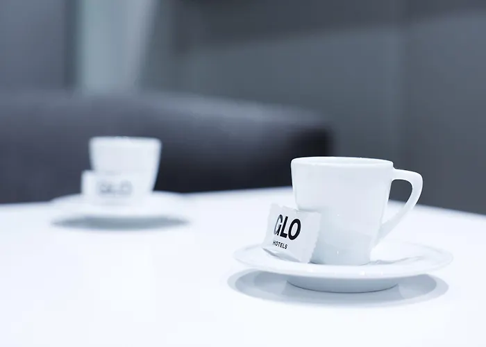 Отель Comfort Xpress Helsinki Airport Terminal 3*