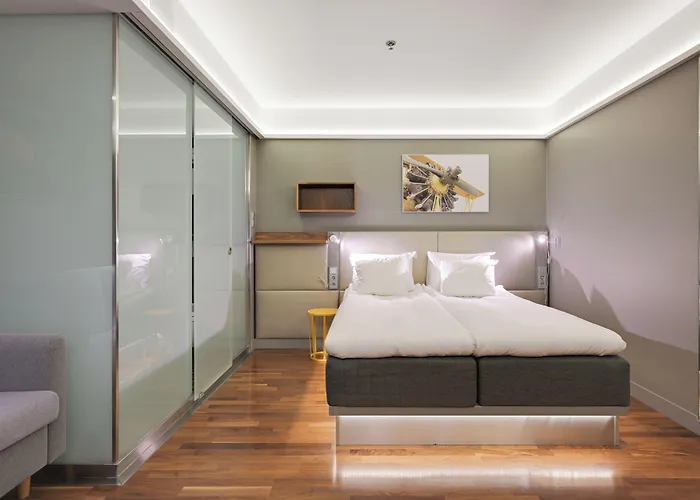 Comfort Xpress Helsinki Airport Terminal 3*