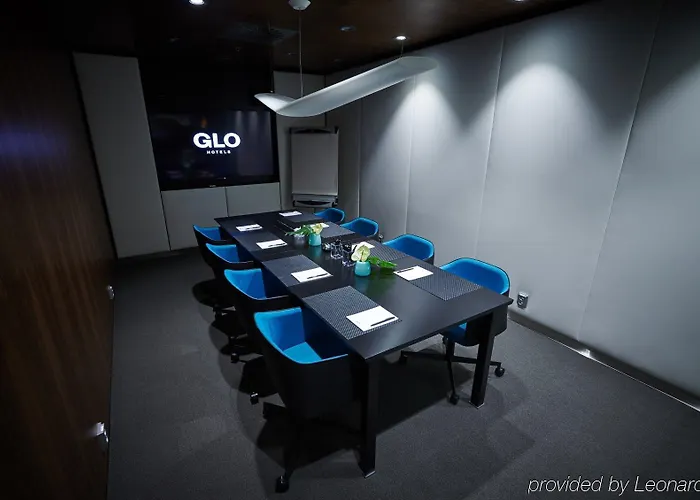 Comfort Xpress Helsinki Airport Terminal Hotel 3*