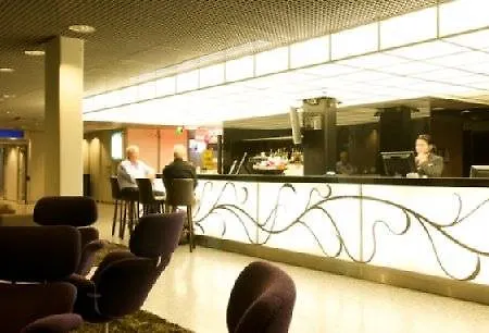 Hotel Comfort Xpress Helsinki Airport Terminal 3*